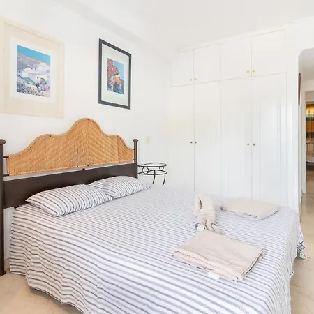 Appartement Flatguest + + 2bdr + Terrace